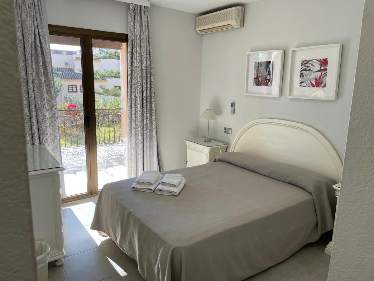 Apartamentos El Toro マルベーリャ エクステリア 写真