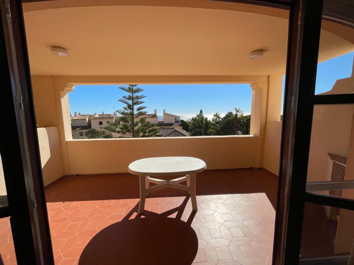Apartamentos El Toro マルベーリャ エクステリア 写真
