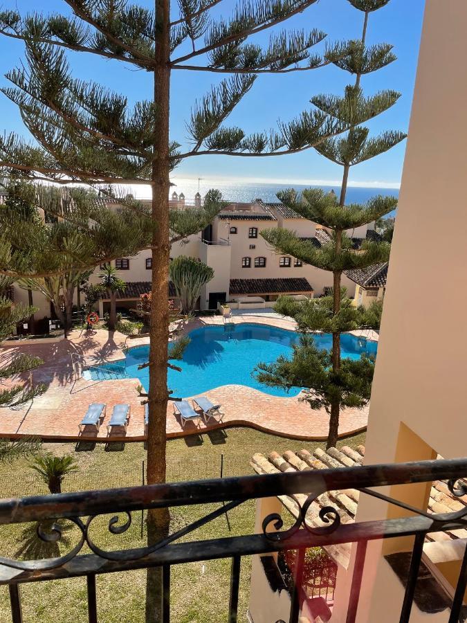 Apartamentos El Toro マルベーリャ エクステリア 写真
