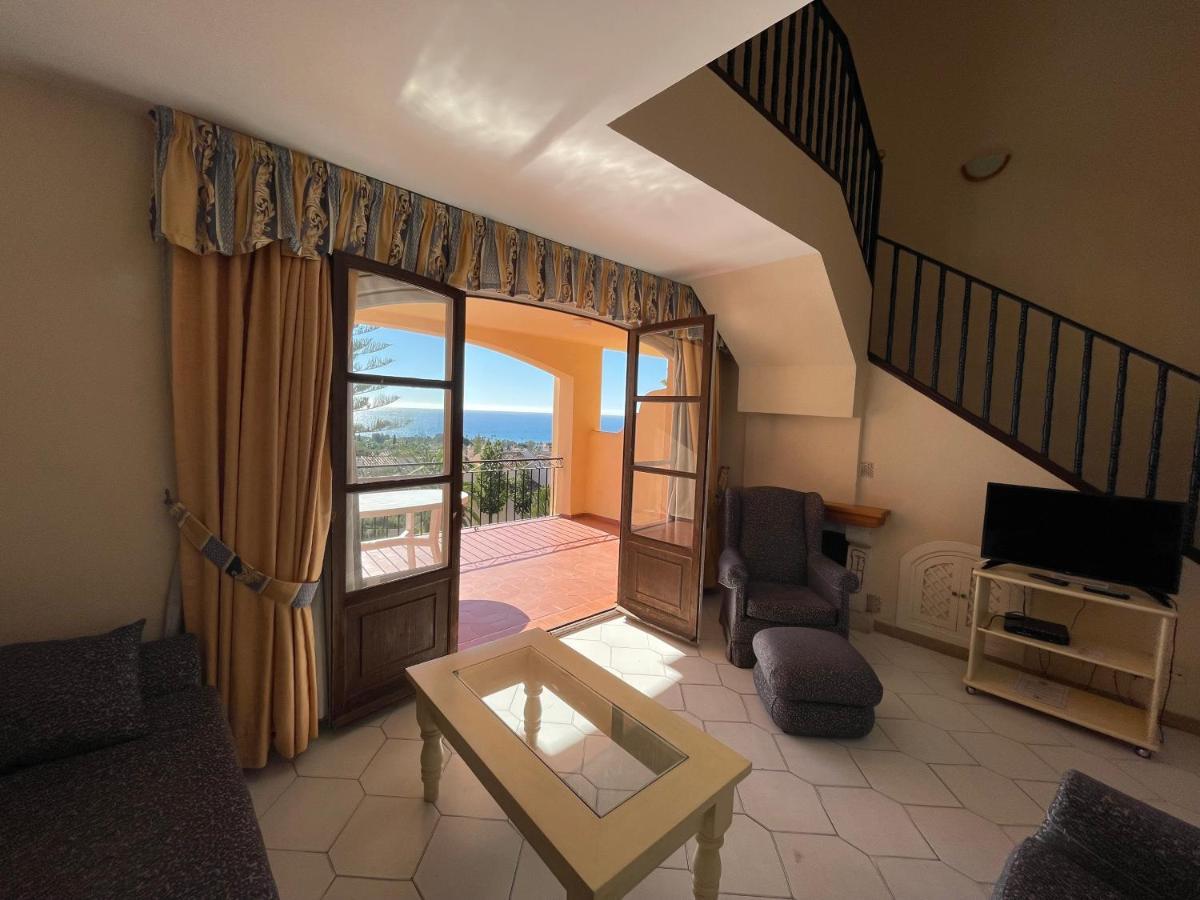 Apartamentos El Toro マルベーリャ エクステリア 写真