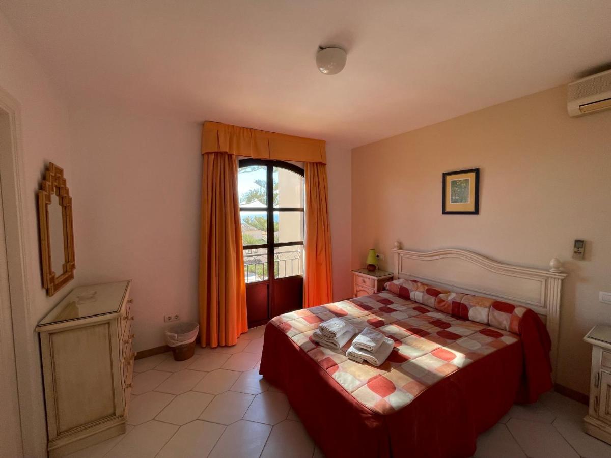 Apartamentos El Toro マルベーリャ エクステリア 写真