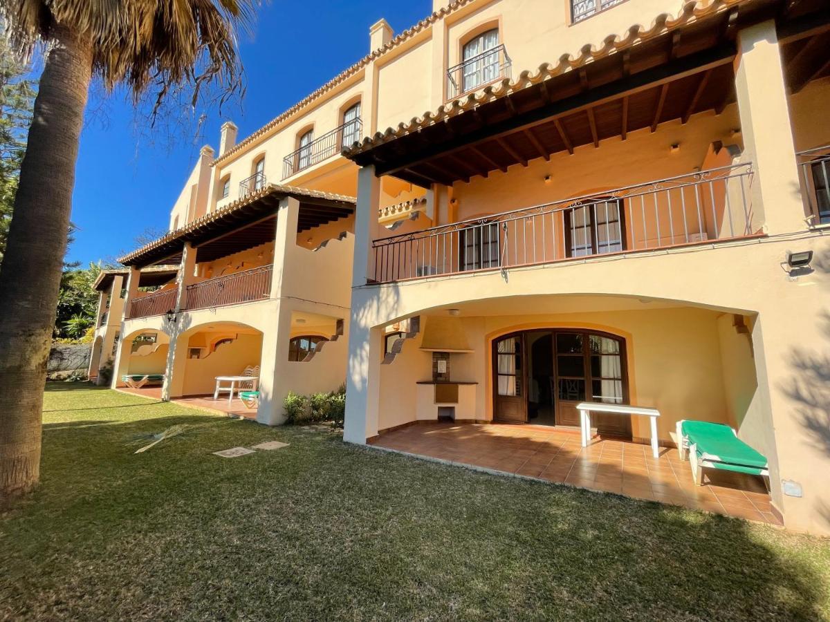 Apartamentos El Toro マルベーリャ エクステリア 写真