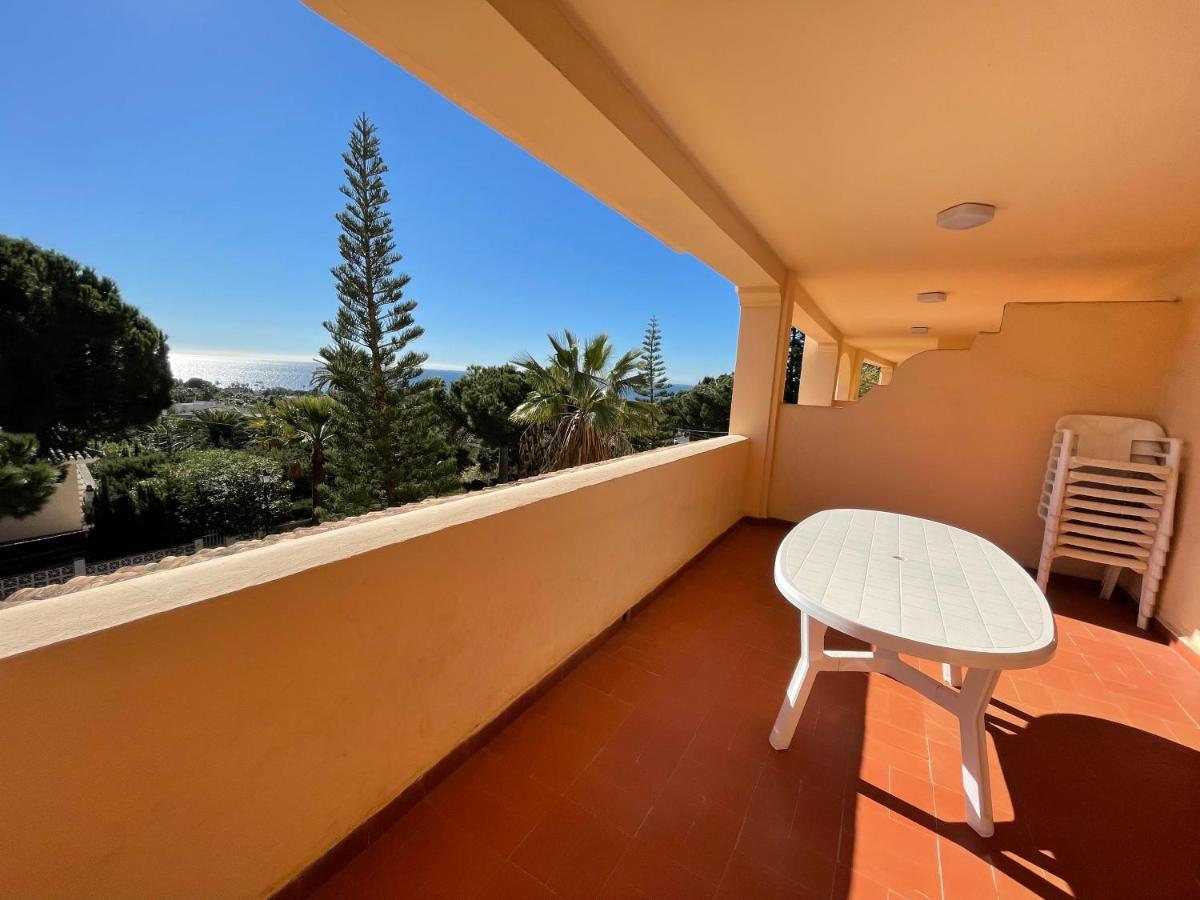 Apartamentos El Toro マルベーリャ エクステリア 写真